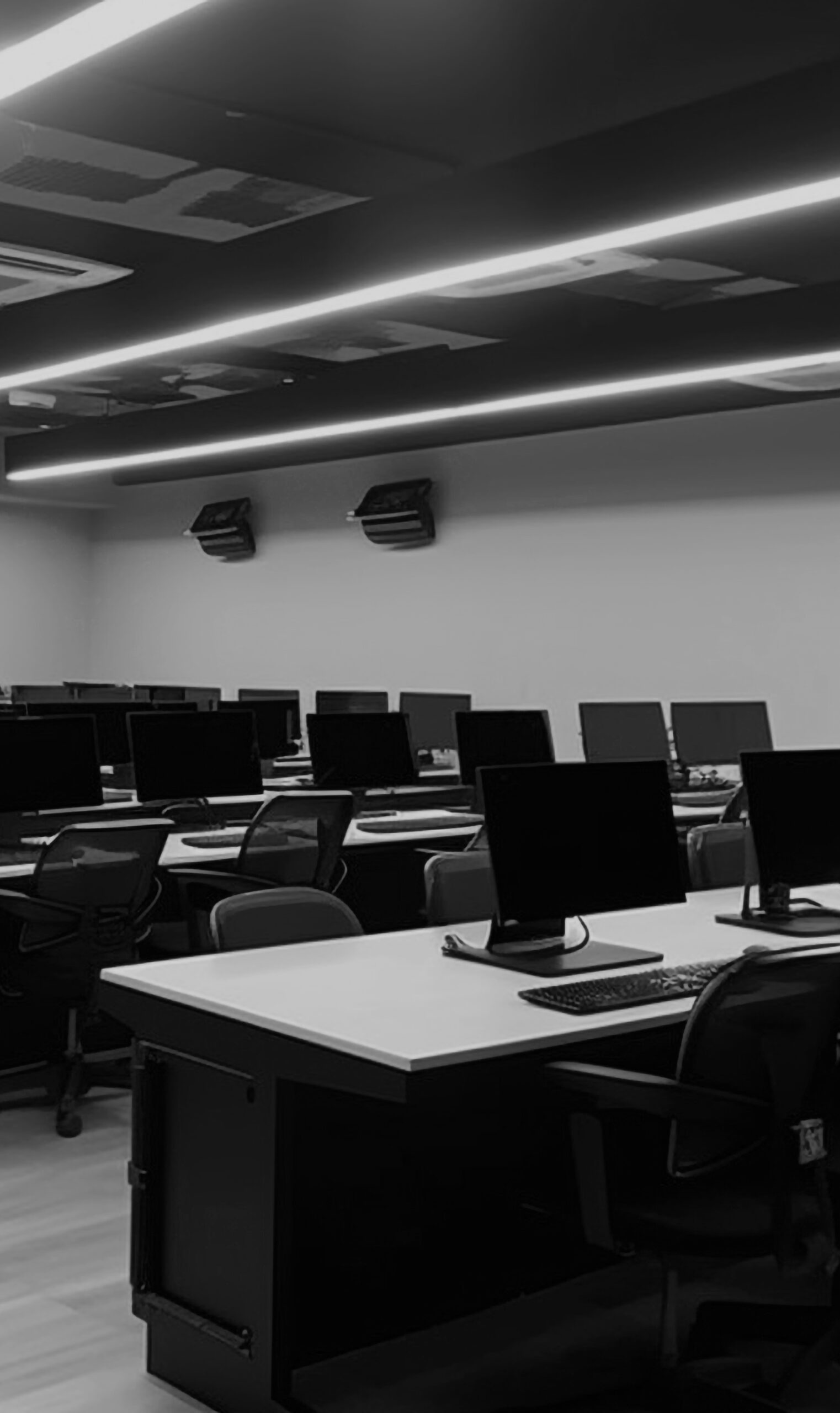 empty-modern-office-with-desk-chair-seating-generated-by-ai (1)